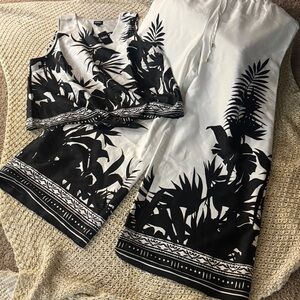 INC International Black and White Tropical Print Women’s 2 piece
